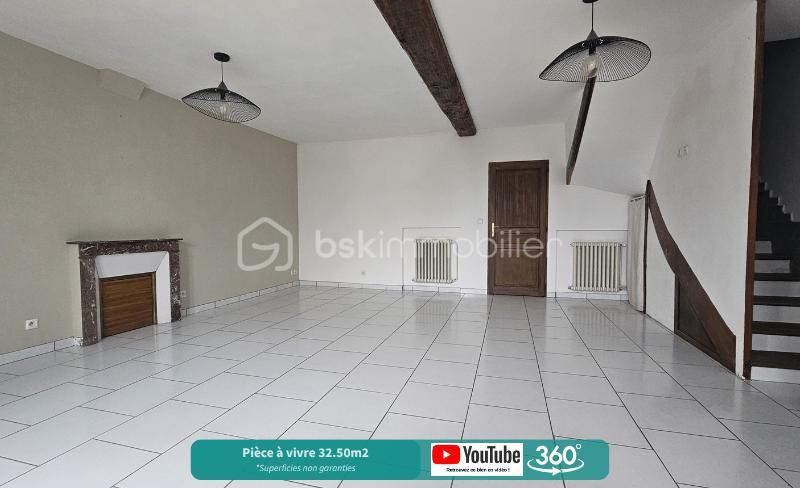 Maison traditionnelle - 226 m² - 7 pièces