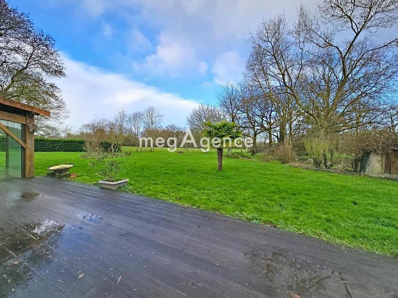 Maison - 200 m² - 9 pièces