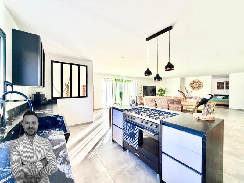 Villa - 167 m² - 4 pièces