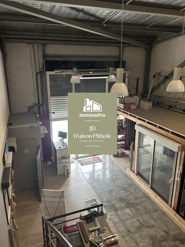 Local commercial - 225 m²