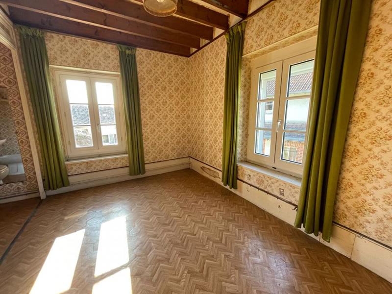 Maison - 165 m² - 8 pièces