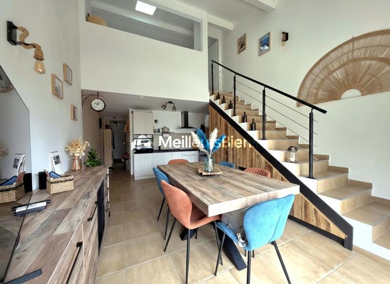 Appartement - 75 m² - 4 pièces