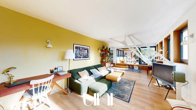 Appartement - 121 m² - 5 pièces