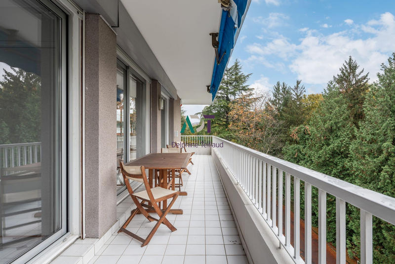 Appartement - 144 m² - 4 pièces