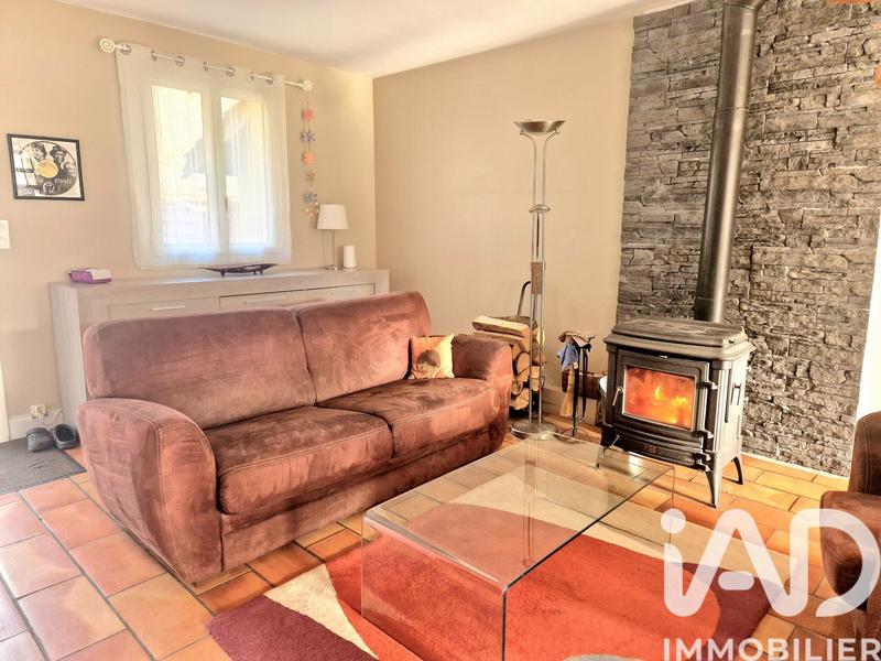 Maison - 94 m² - 7 pièces