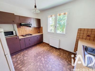 Maison - 74 m² - 4 pièces