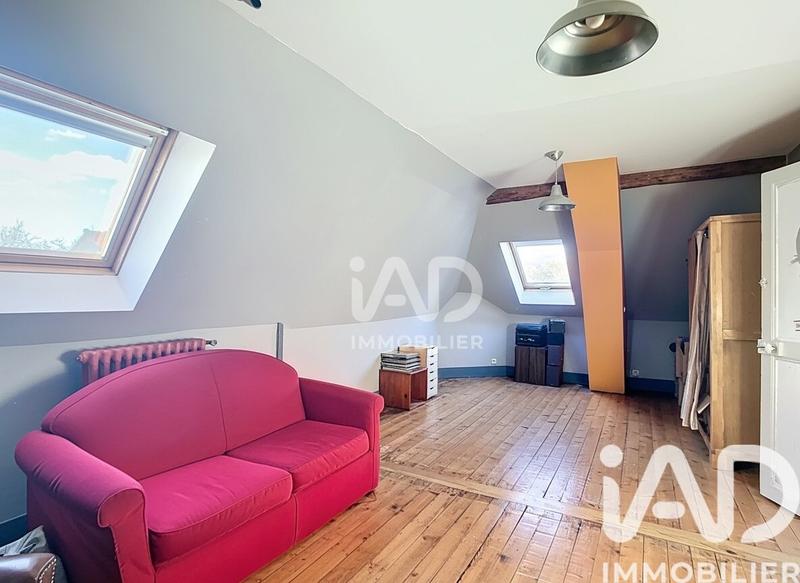 Maison - 207 m² - 8 pièces