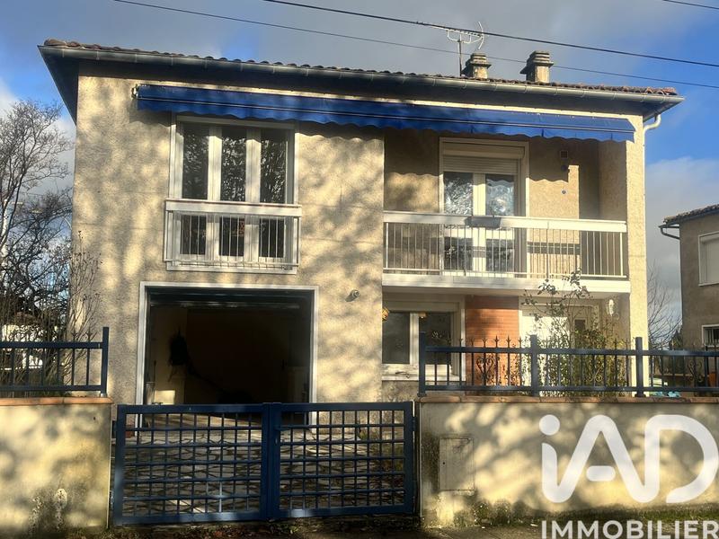 Maison - 199 m² - 7 pièces