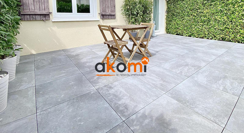 Maison - 97 m² - 5 pièces