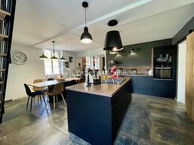 Maison - 124 m² - 6 pièces