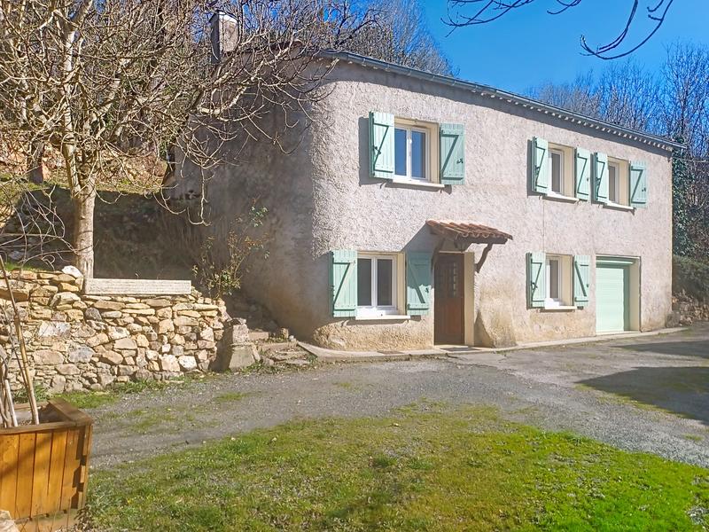 Maison ancienne - 102 m² - 4 pièces