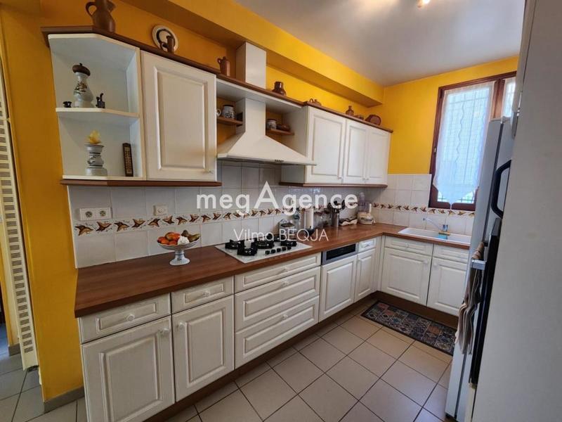 Maison - 132 m² - 8 pièces