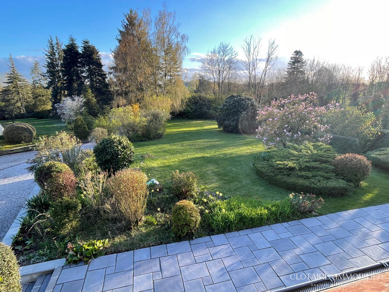 Maison contemporaine - 156 m² - 7 pièces