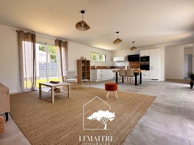 Maison - 136 m² - 5 pièces