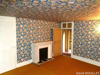 Maison - 245 m² - 14 pièces