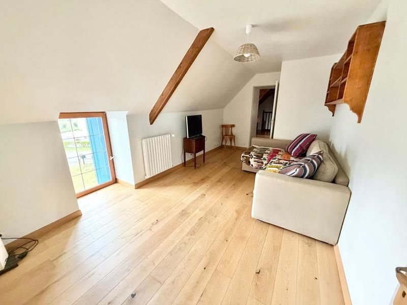 Maison - 163 m² - 6 pièces