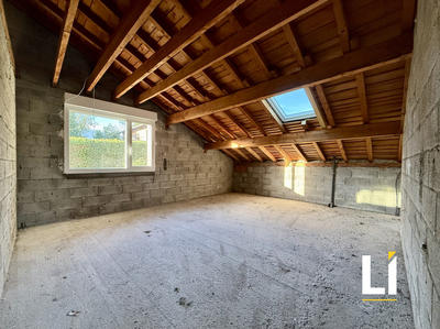 Appartement - 109 m² - 3 pièces