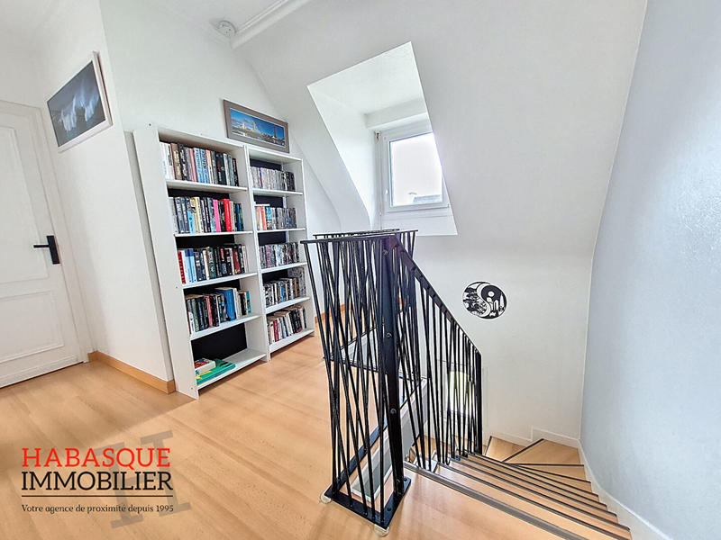 Maison - 109 m² - 6 pièces