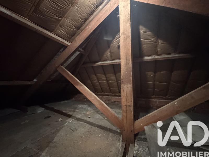 Maison - 180 m² - 8 pièces