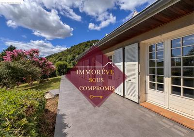 Maison - 103 m² - 5 pièces