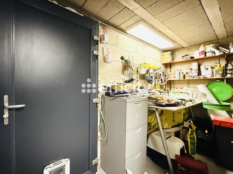 Maison - 180 m² - 6 pièces