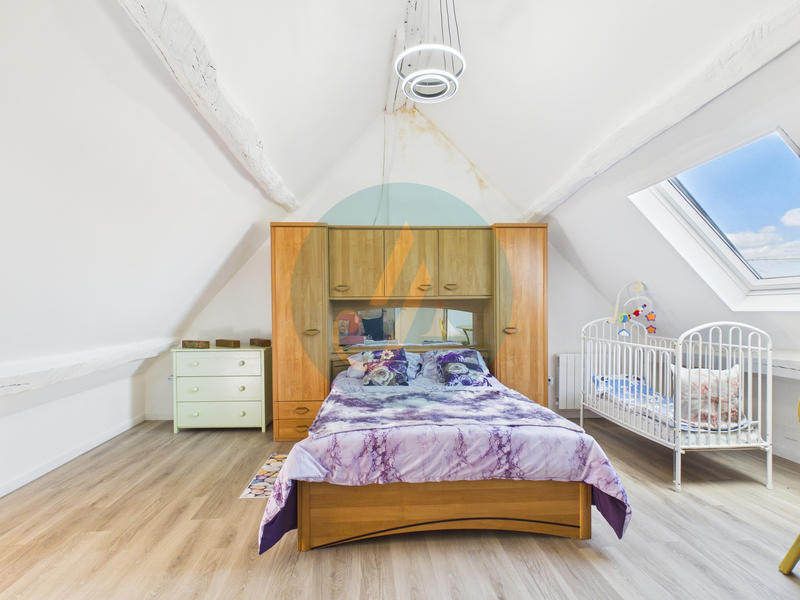 Maison - 102 m² - 5 pièces