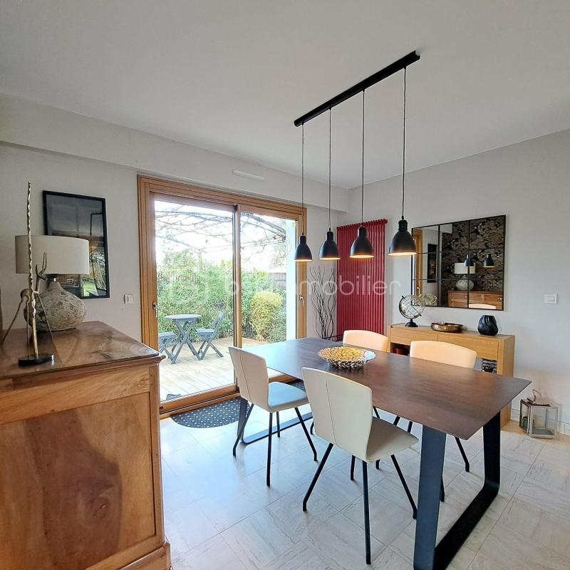 Maison - 146 m² - 6 pièces