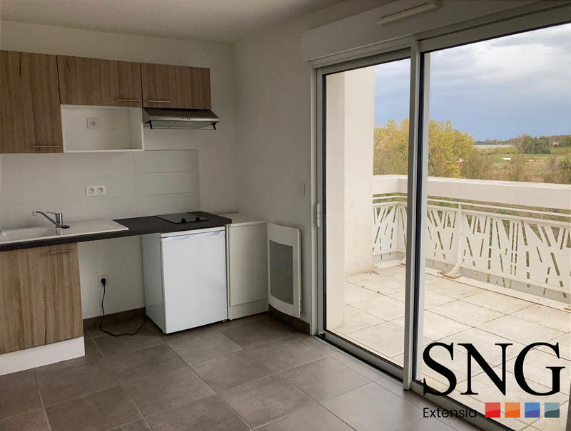 Appartement - 2 365 m² - 1 pièce