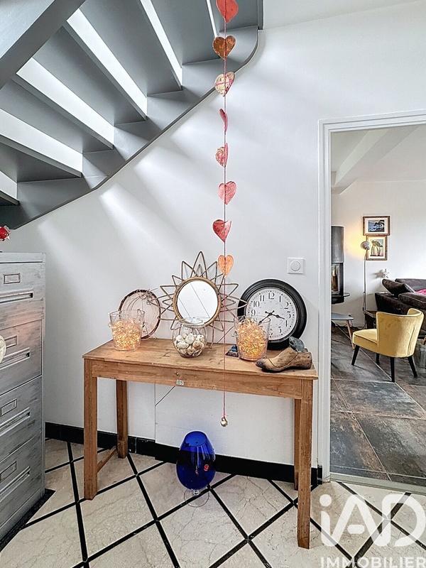 Maison - 170 m² - 8 pièces