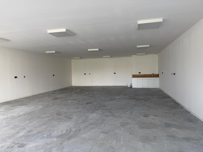 Local commercial - 115 m²