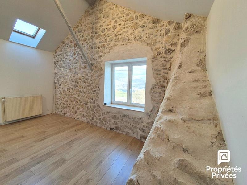 Maison - 193 m² - 6 pièces