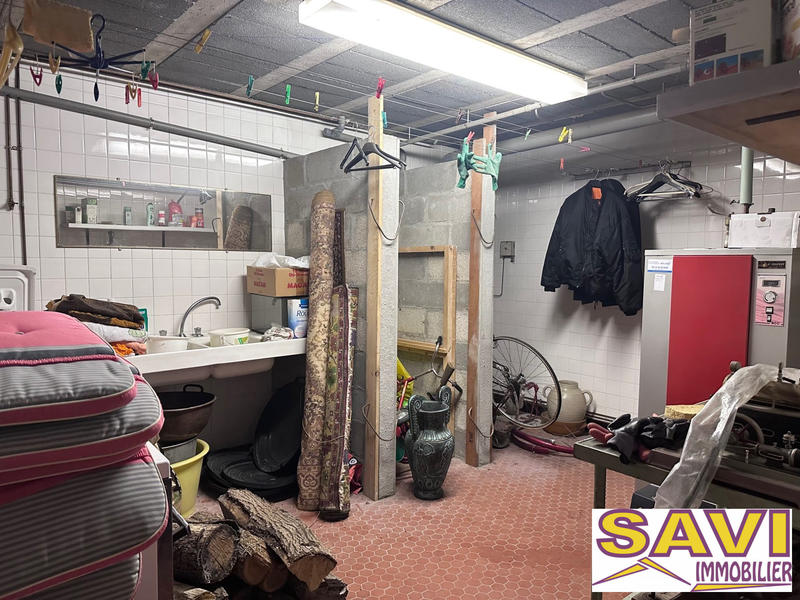 Maison traditionnelle - 153 m² - 5 pièces