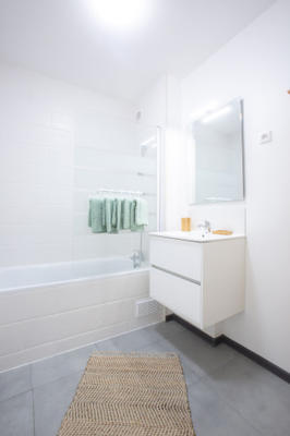 Chambre - 11 m² - 5 pièces