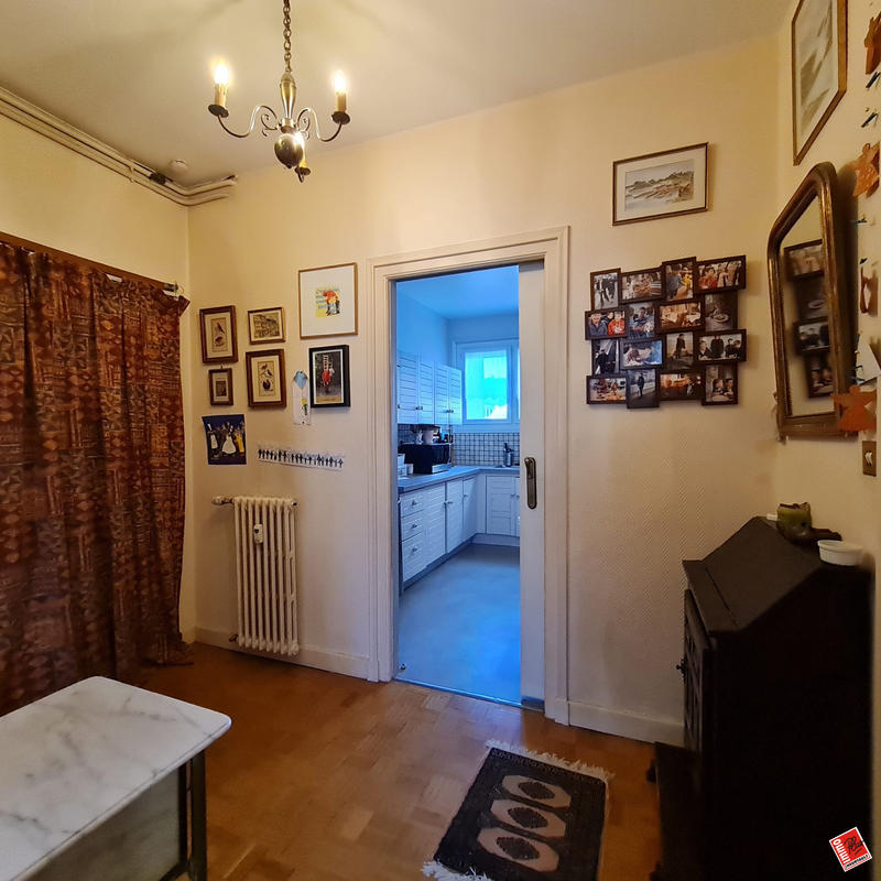 Appartement - 120 m² - 5 pièces