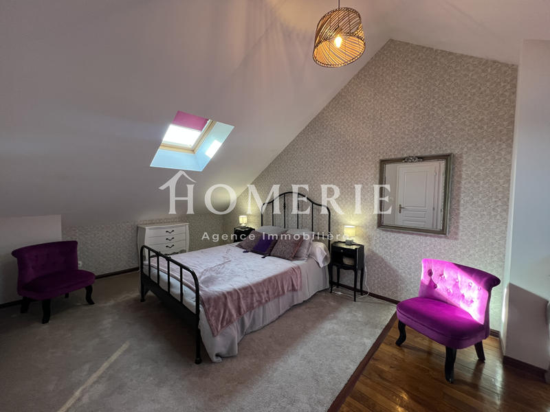 Maison - 136 m² - 7 pièces