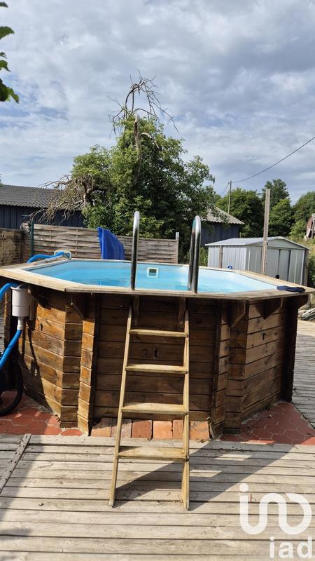 Maison - 196 m² - 7 pièces