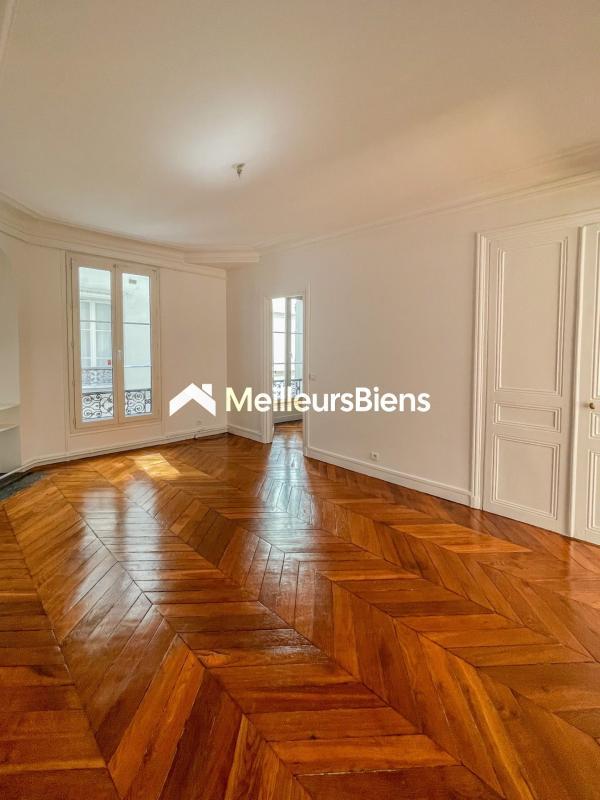 Appartement ancien - 127 m² - 5 pièces