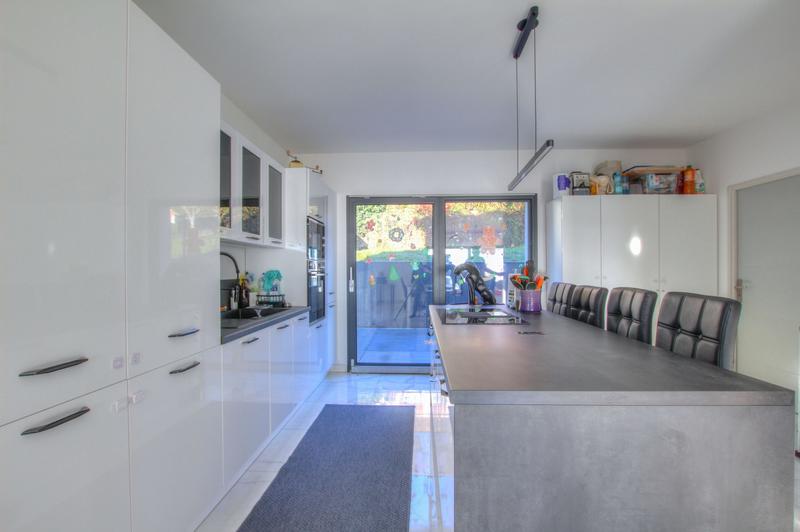 Maison - 116 m² - 4 pièces