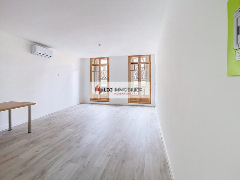 Appartement - 86 m² - 4 pièces