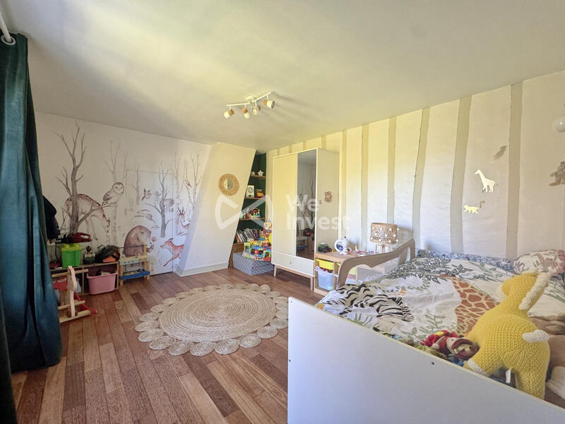 Maison ancienne - 222 m² - 7 pièces