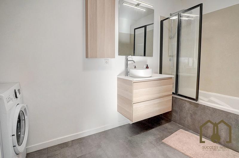 Appartement - 74 m² - 4 pièces