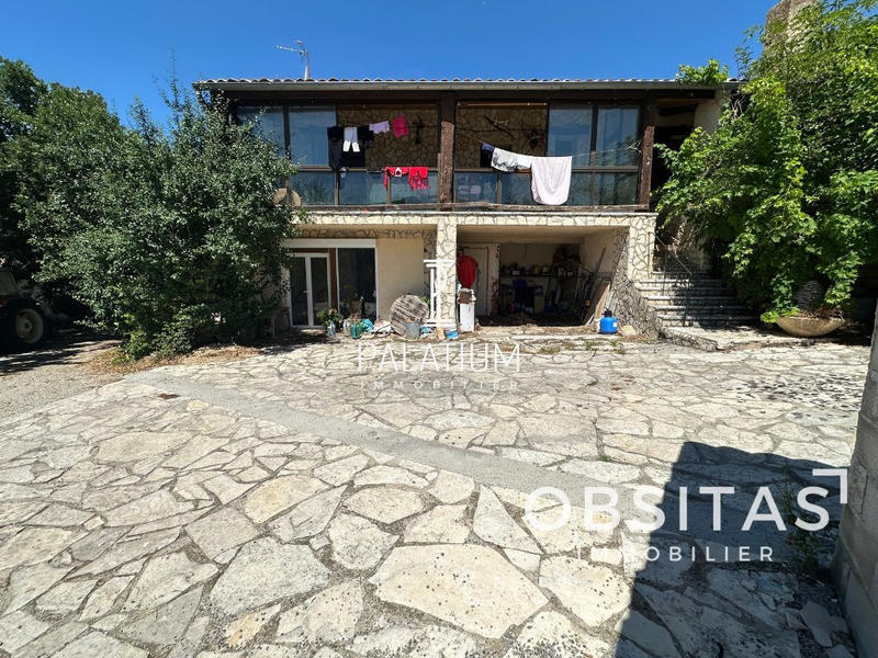 Maison - 169 m² - 7 pièces