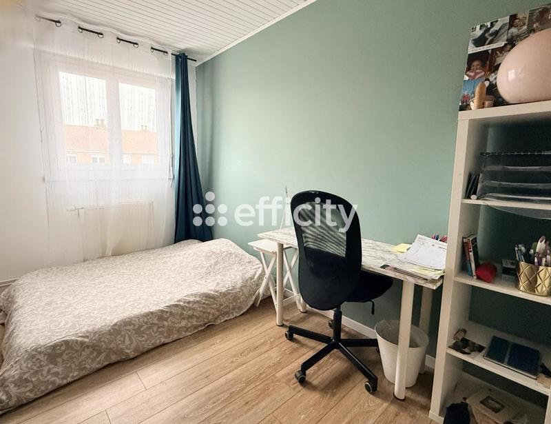 Maison - 91 m² - 5 pièces