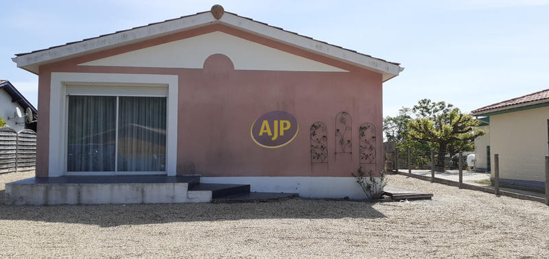 Maison - 200 m² - 6 pièces