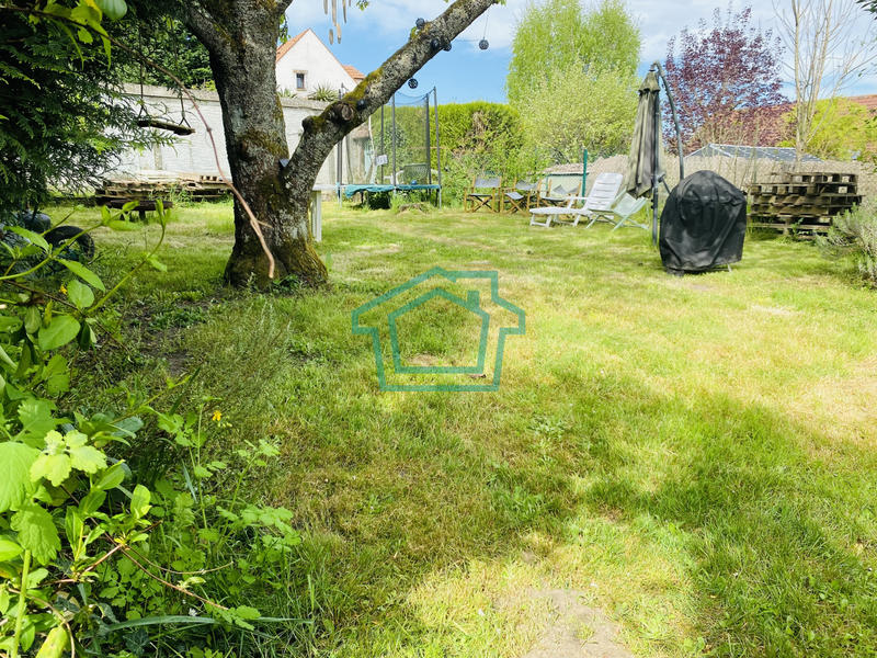 Maison - 90 m² - 5 pièces