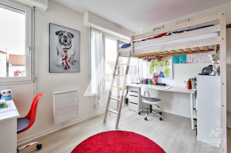 Appartement - 96 m² - 4 pièces