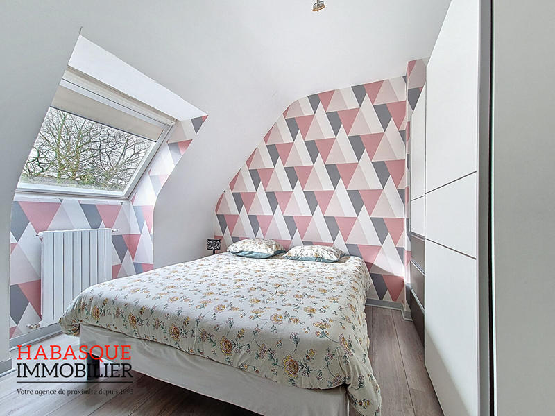 Maison - 109 m² - 6 pièces