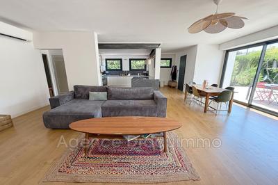 Maison - 154 m² - 6 pièces