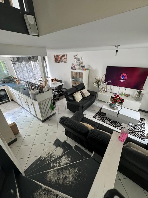 Maison - 77 m² - 4 pièces