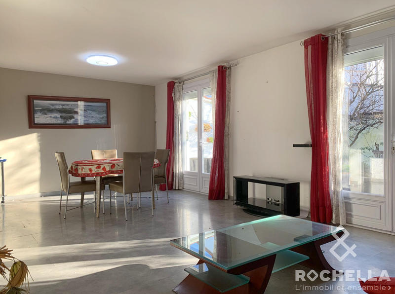 Maison - 84 m² - 3 pièces